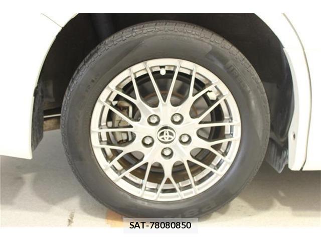 Toyota VOXY HYBRID 2019-05 7252827-22
