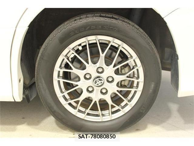 Toyota VOXY HYBRID 2019-05 7252827-23