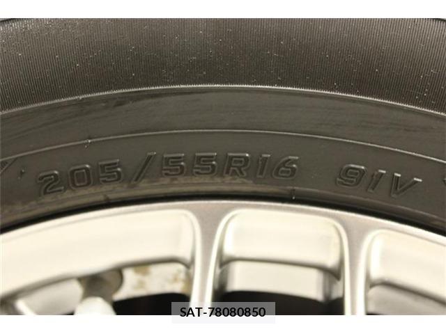 Toyota VOXY HYBRID 2019-05 7252827-26