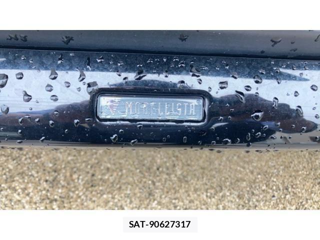 Toyota VOXY HYBRID 2015-12 7252826-25