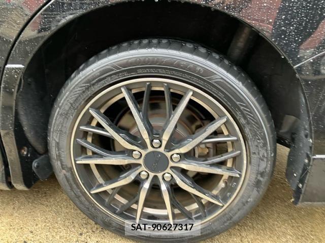 Toyota VOXY HYBRID 2015-12 7252826-8