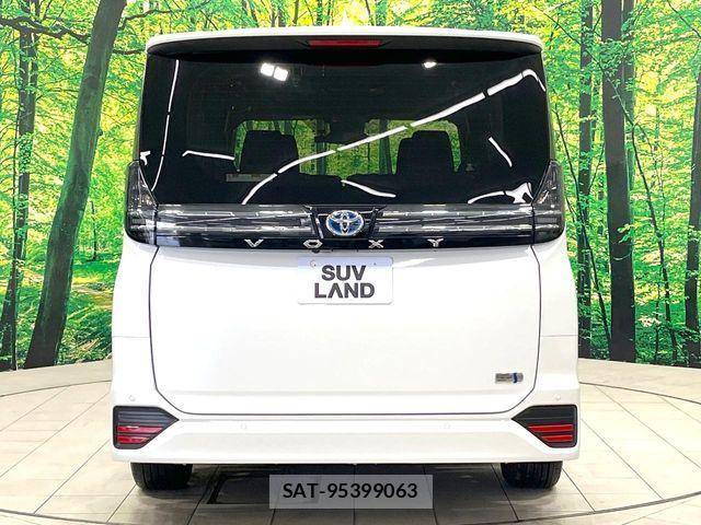 Toyota VOXY HYBRID 2023-09 7252810-16