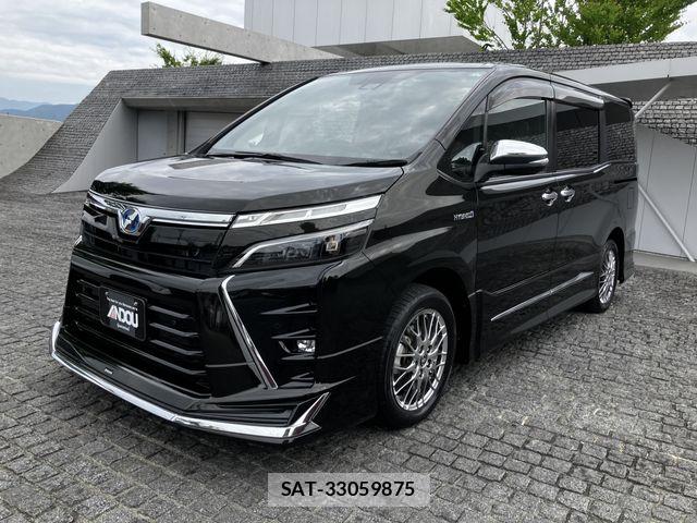 Toyota VOXY HYBRID 2019-04 7252825-0