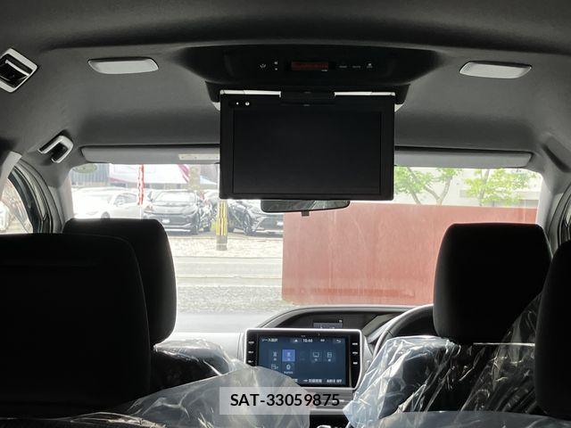 Toyota VOXY HYBRID 2019-04 7252825-23