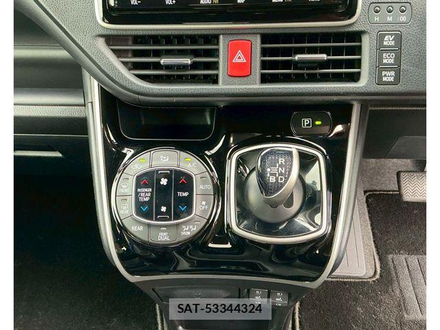 Toyota VOXY HYBRID 2021-03 7252821-10
