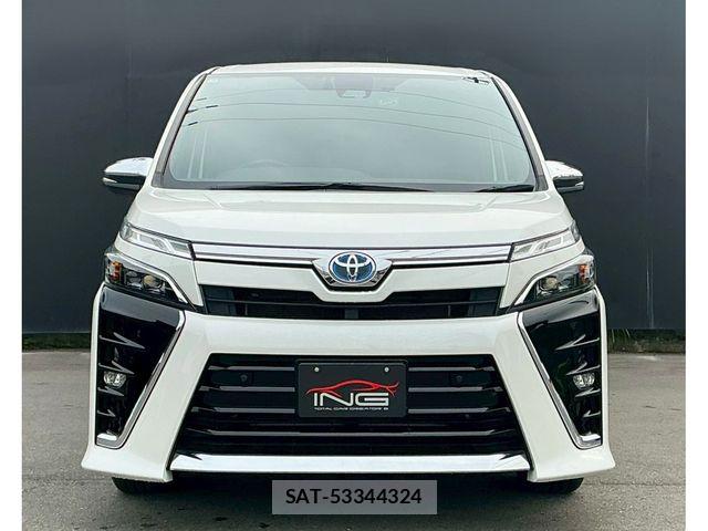 Toyota VOXY HYBRID 2021-03 7252821-1