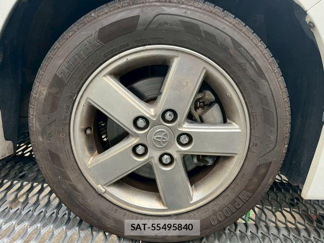 Toyota VOXY HYBRID 2017-08 7252824-23