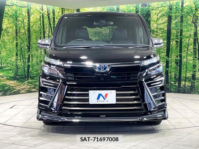 Toyota VOXY HYBRID 2021-02 7252820-14