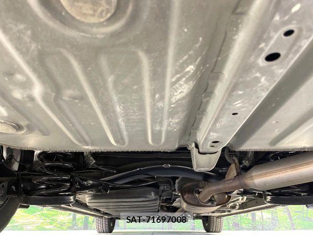 Toyota VOXY HYBRID 2021-02 7252820-19