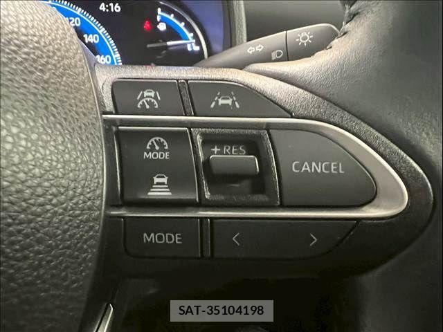 Toyota VOXY HYBRID 2022-12 7252817-11