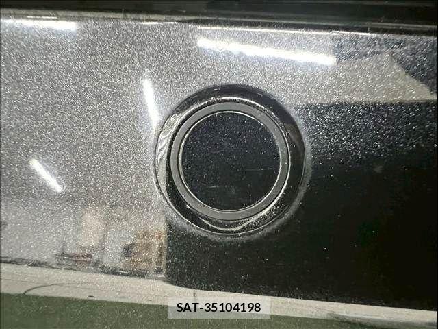 Toyota VOXY HYBRID 2022-12 7252817-12