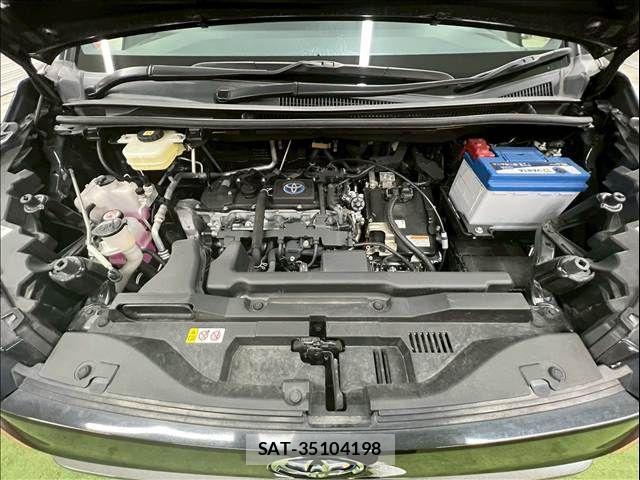 Toyota VOXY HYBRID 2022-12 7252817-13