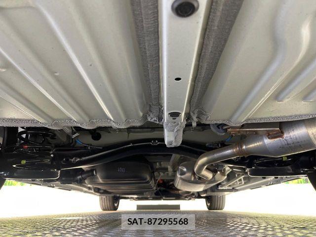 Toyota VOXY HYBRID 2025-09 7252812-18