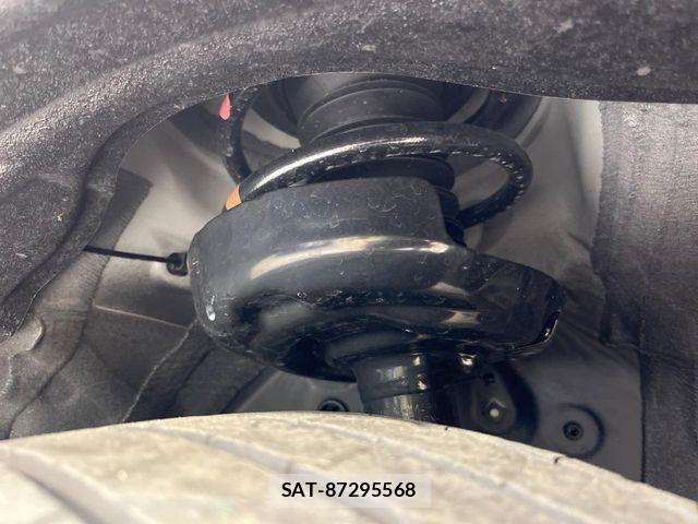 Toyota VOXY HYBRID 2025-09 7252812-19