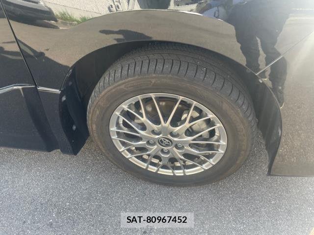 Toyota VOXY HYBRID 2021-05 7252822-3