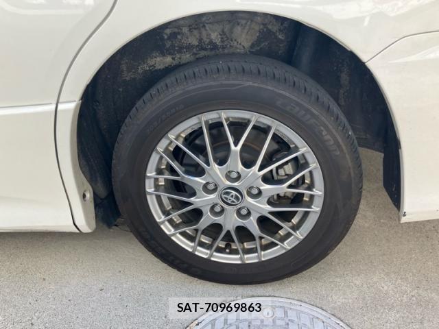 Toyota VOXY HYBRID 2017-11 7252828-7