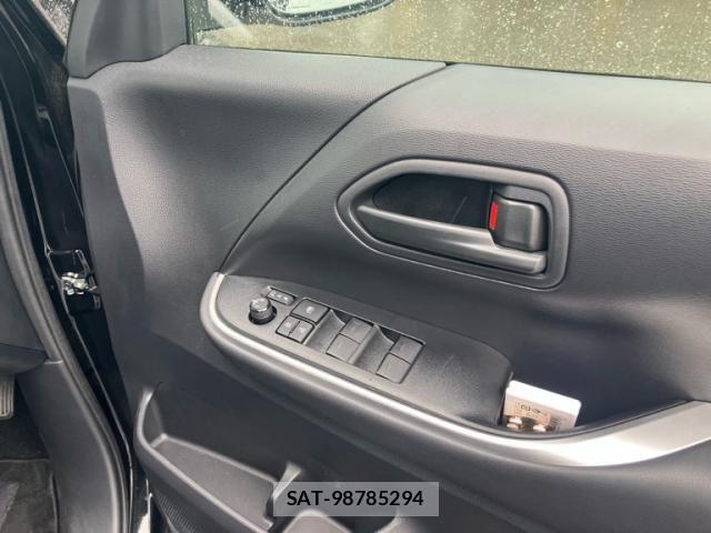 Toyota VOXY HYBRID 2024-04 7252819-18