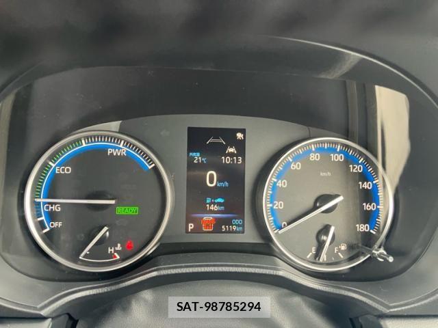Toyota VOXY HYBRID 2024-04 7252819-24