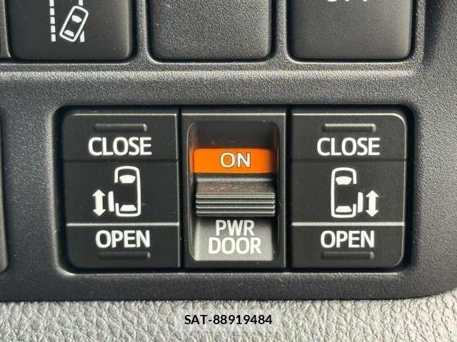 Toyota VOXY HYBRID 2019-02 7273259-22