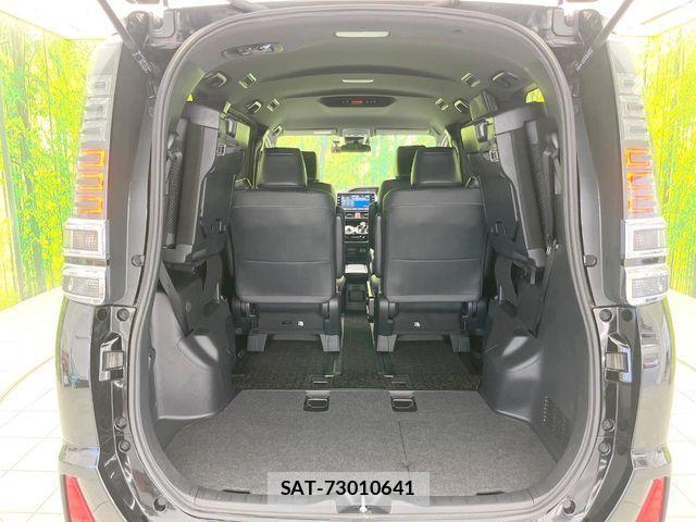 Toyota VOXY HYBRID 2021-07 7273253-10