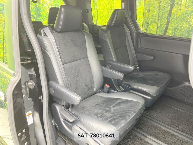 Toyota VOXY HYBRID 2021-07 7273253-7