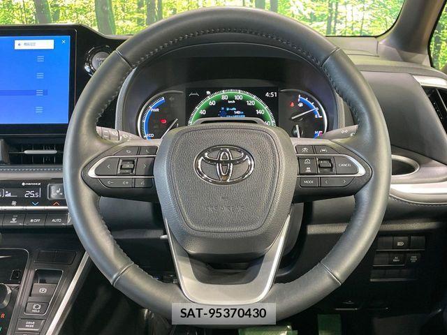 Toyota VOXY HYBRID 2023-11 7273251-11