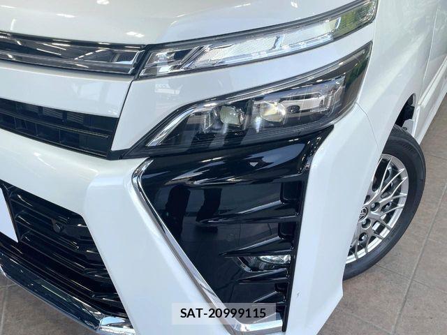 Toyota VOXY HYBRID 2021-02 7271626-12
