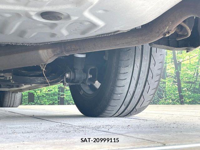 Toyota VOXY HYBRID 2021-02 7271626-19