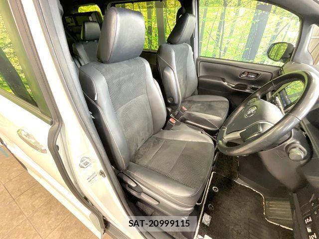 Toyota VOXY HYBRID 2021-02 7271626-7