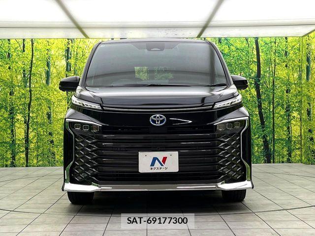 Toyota VOXY HYBRID 2025-03 7273252-13