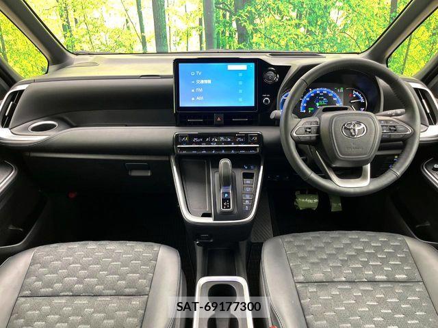 Toyota VOXY HYBRID 2025-03 7273252-1