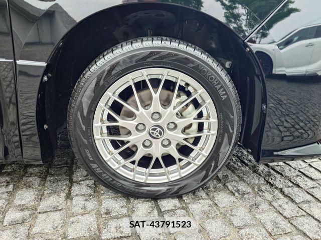 Toyota VOXY HYBRID 2020-03 7272794-7