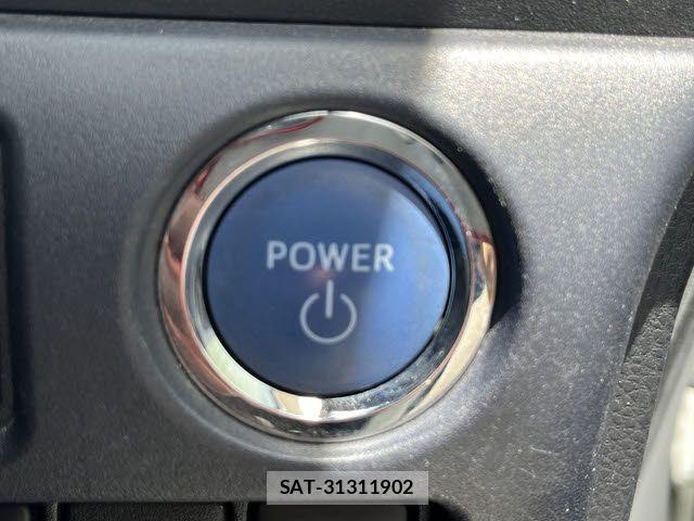 Toyota VOXY HYBRID 2016-02 7273257-25