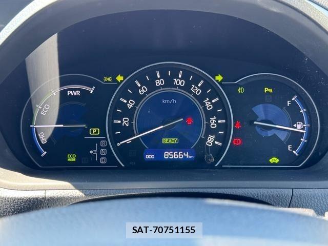 Toyota VOXY HYBRID 2021-04 7272885-13