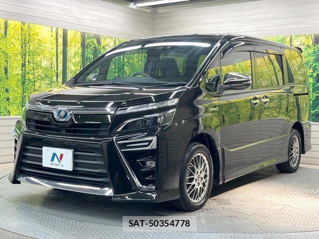 Toyota VOXY HYBRID 2018-01 7273255-16