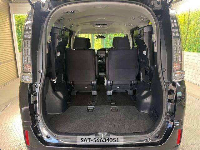 Toyota VOXY HYBRID 2015-07 7331157-11