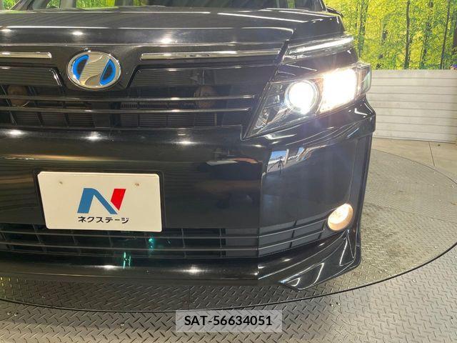 Toyota VOXY HYBRID 2015-07 7331157-12