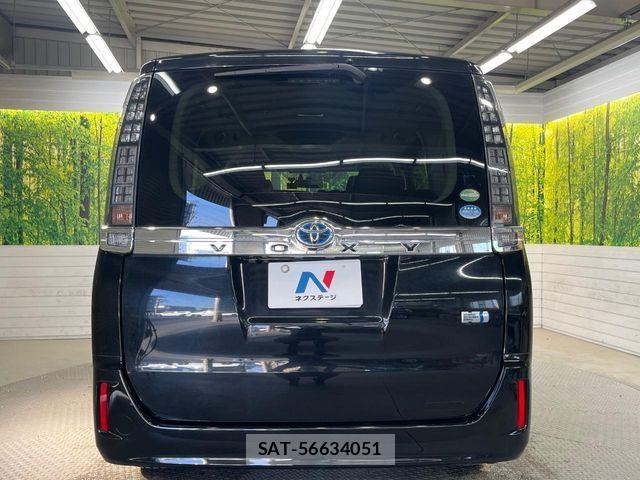 Toyota VOXY HYBRID 2015-07 7331157-15