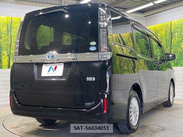 Toyota VOXY HYBRID 2015-07 7331157-17