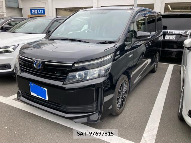 Toyota VOXY HYBRID 2014-04 7331159-1