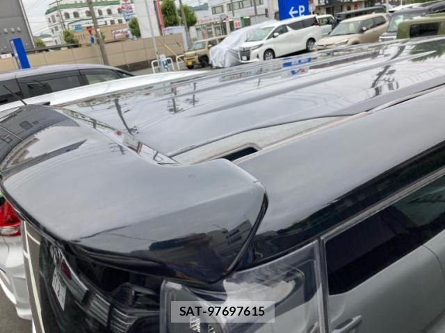 Toyota VOXY HYBRID 2014-04 7331159-7