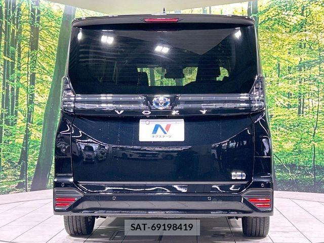 Toyota VOXY HYBRID 2024-03 7331133-15