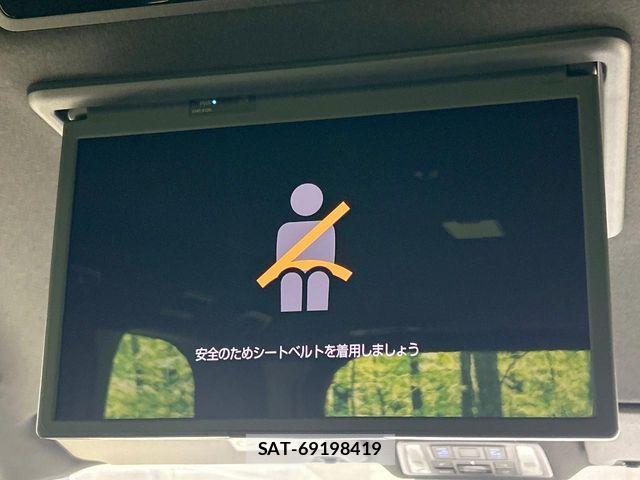Toyota VOXY HYBRID 2024-03 7331133-3