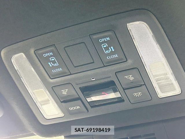 Toyota VOXY HYBRID 2024-03 7331133-6