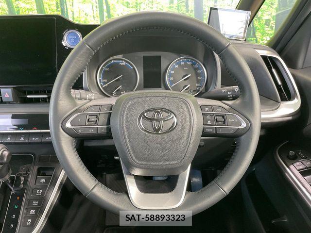 Toyota VOXY HYBRID 2023-02 7331147-11