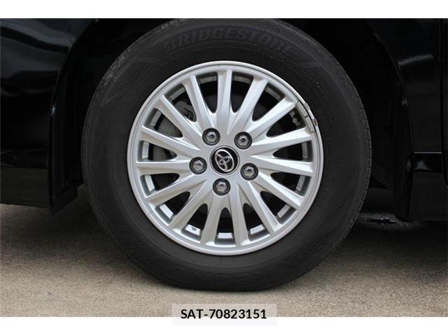 Toyota VOXY HYBRID 2015-03 7331156-17