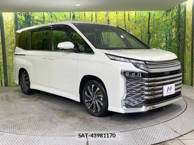 Toyota VOXY HYBRID 2023-10 7331127-16