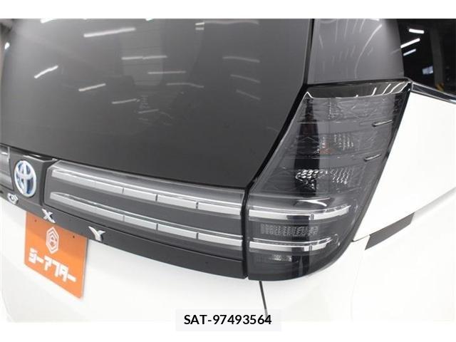 Toyota VOXY HYBRID 2022-03 7331148-18