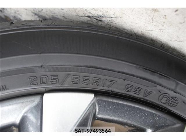 Toyota VOXY HYBRID 2022-03 7331148-21
