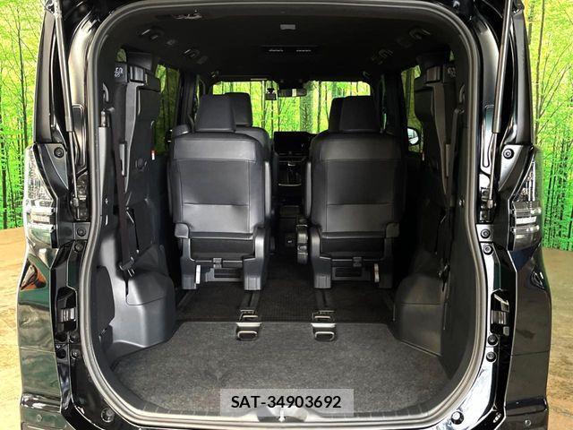 Toyota VOXY HYBRID 2025-03 7331137-11